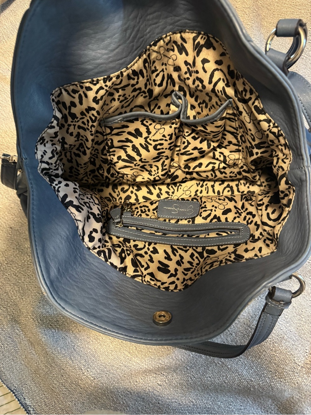 Jessica Simpson Weekender Bag - Picture 4 of 5